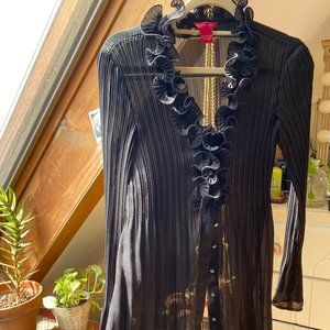 Black Accordion Pleated Tunic Top and Jacket